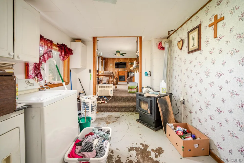 3392 Columbia Drive Foster Township, MI 48661