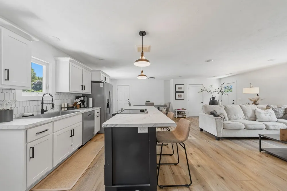 6436 Myers Lake Avenue NE Cannon Township, MI 49341