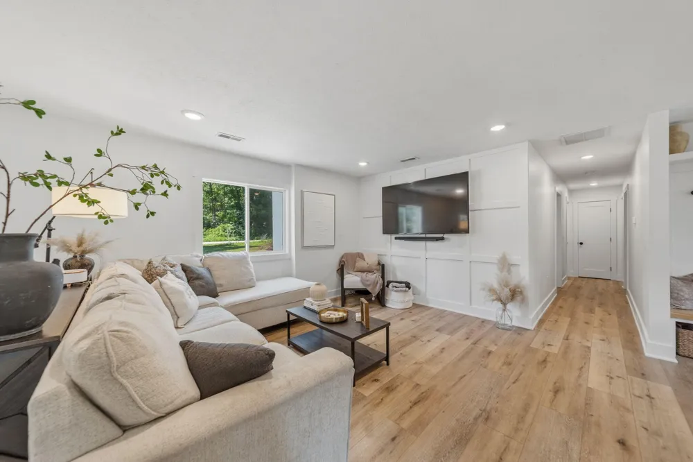 6436 Myers Lake Avenue NE Cannon Township, MI 49341