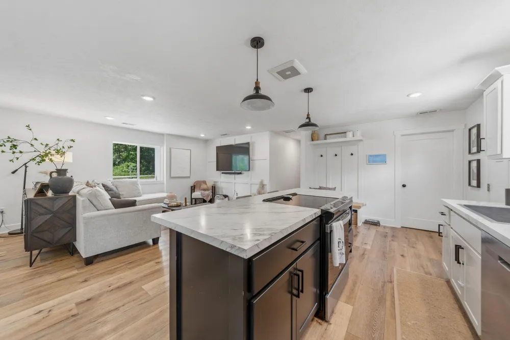 6436 Myers Lake Avenue NE Cannon Township, MI 49341
