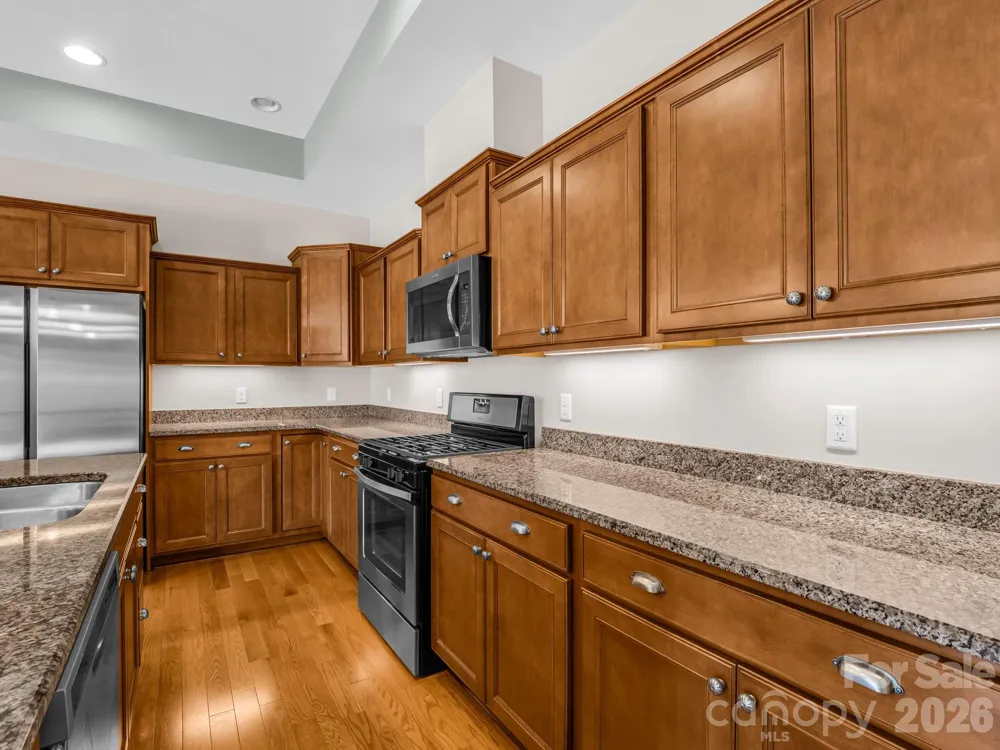 595 Summerfield Place Flat Rock, NC 28731