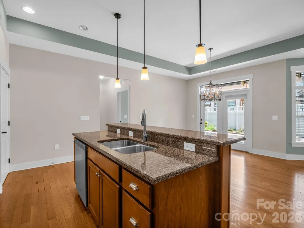 595 Summerfield Place Flat Rock, NC 28731