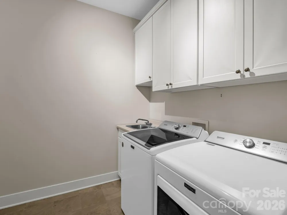 595 Summerfield Place Flat Rock, NC 28731