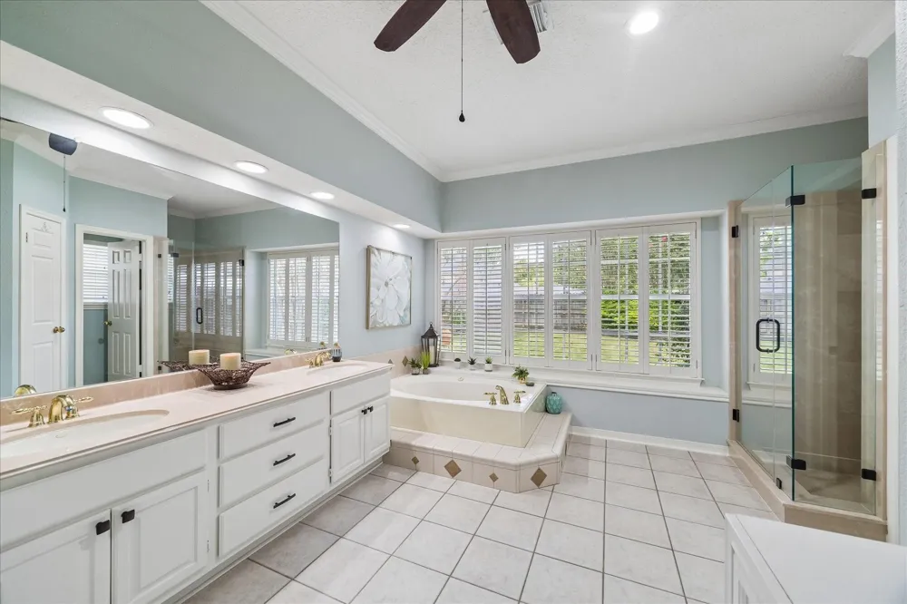 4003 Haven Pines Drive Kingwood, TX 77345