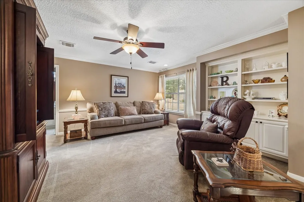 4003 Haven Pines Drive Kingwood, TX 77345