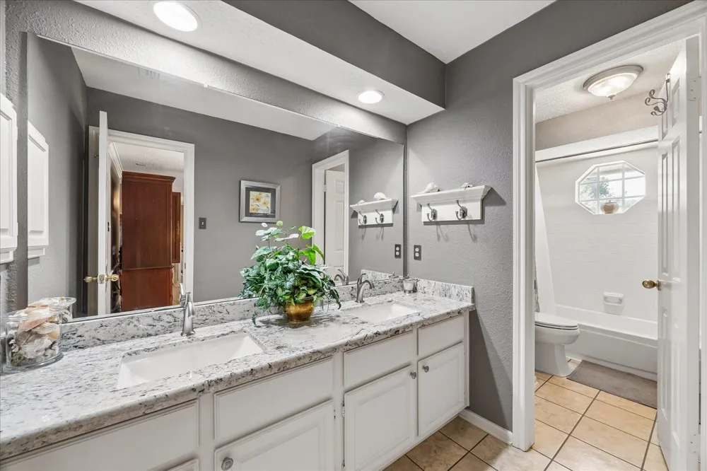 4003 Haven Pines Drive Kingwood, TX 77345