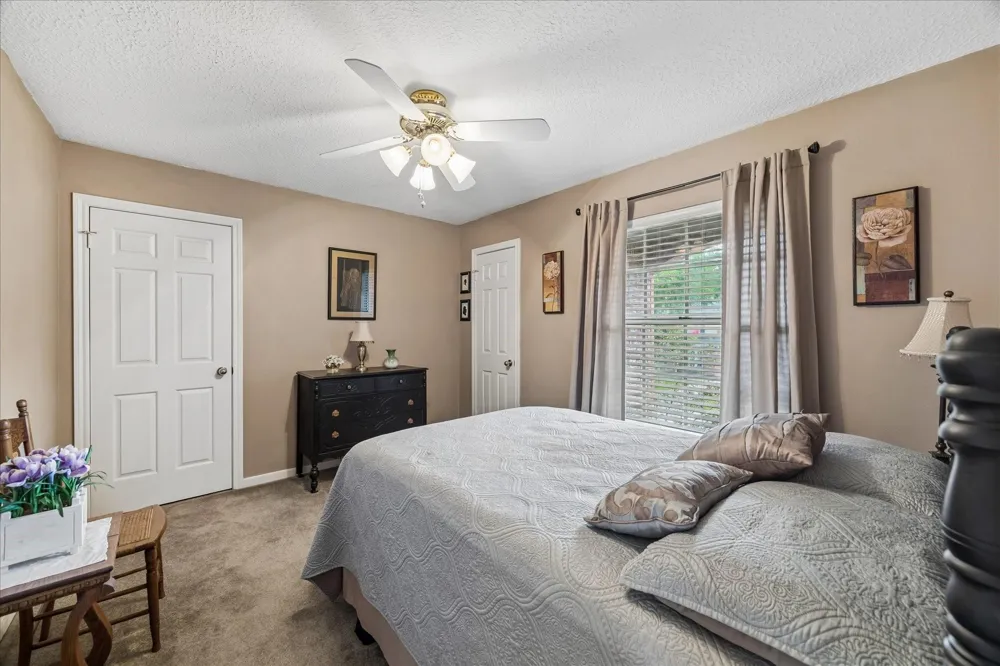 4003 Haven Pines Drive Kingwood, TX 77345