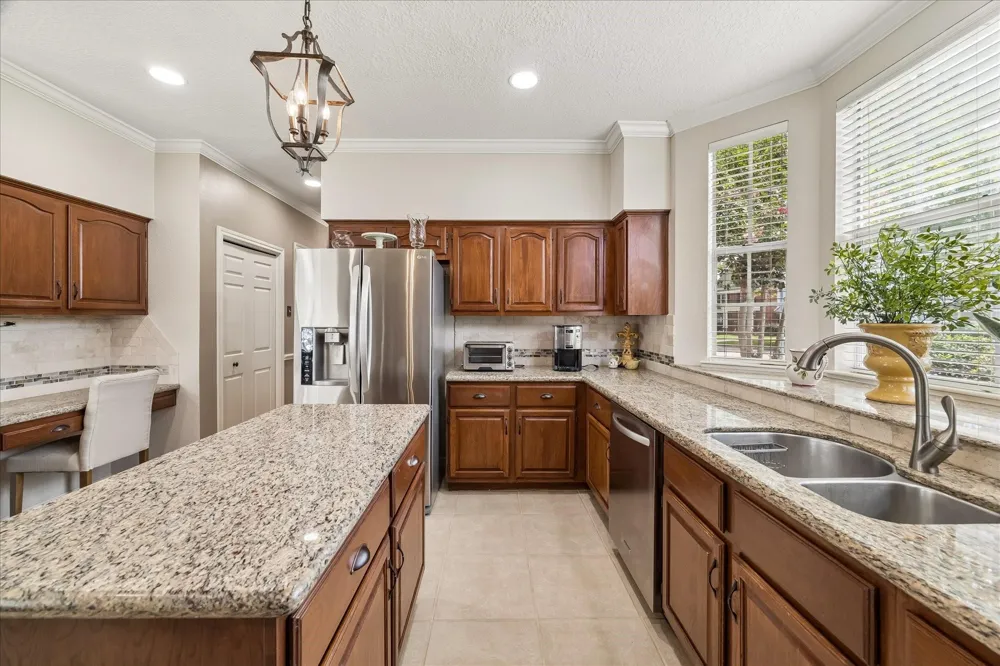 4003 Haven Pines Drive Kingwood, TX 77345