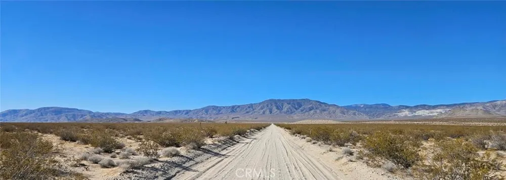 800 Green Rock Mine Rd. Near Lucerne Valley, CA 92356
