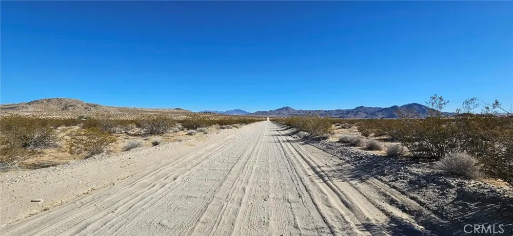 800 Green Rock Mine Rd. Near Lucerne Valley, CA 92356