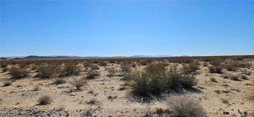 800 Green Rock Mine Rd. Near Lucerne Valley, CA 92356