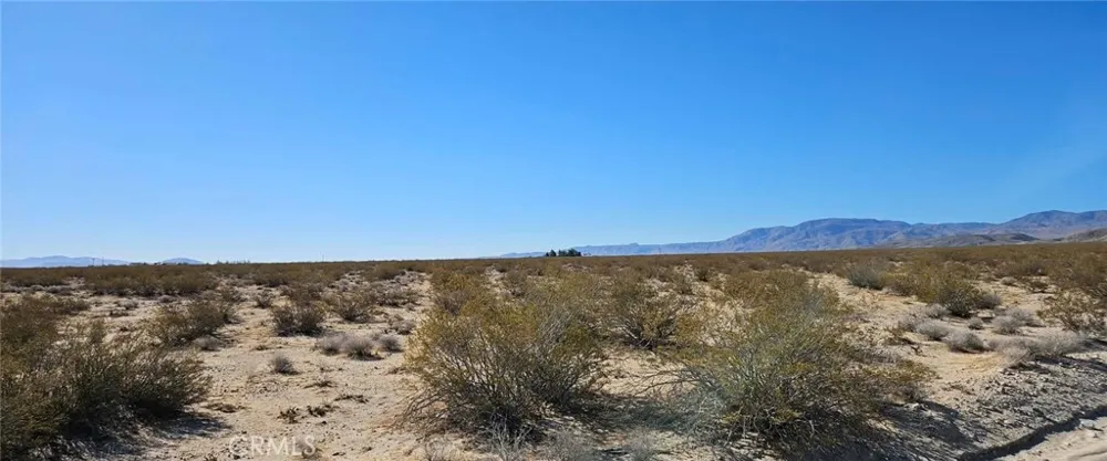 800 Green Rock Mine Rd. Near Lucerne Valley, CA 92356