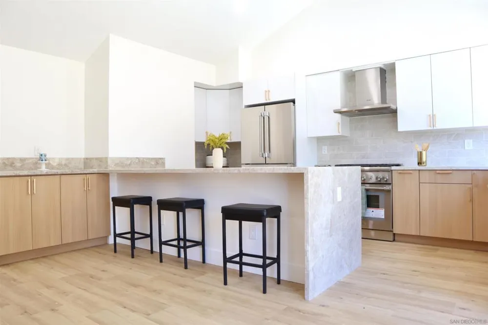 15229 Andorra Way San Diego, CA 92129