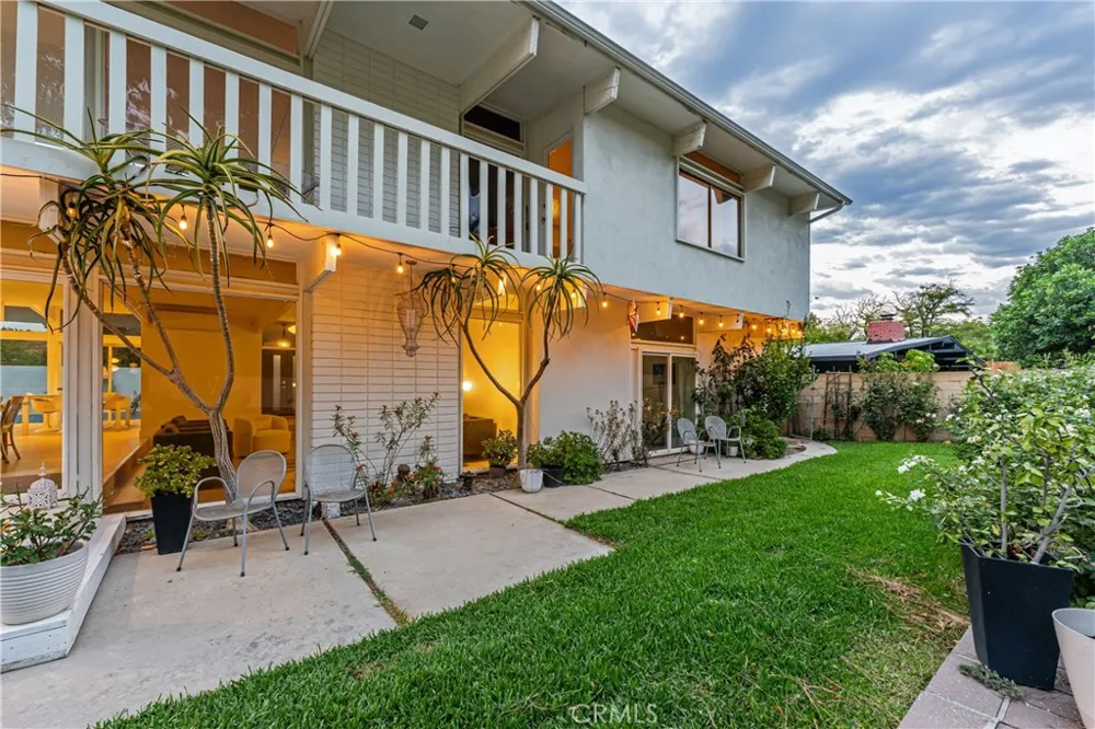 17042 Lisette Granada Hills, CA 91344