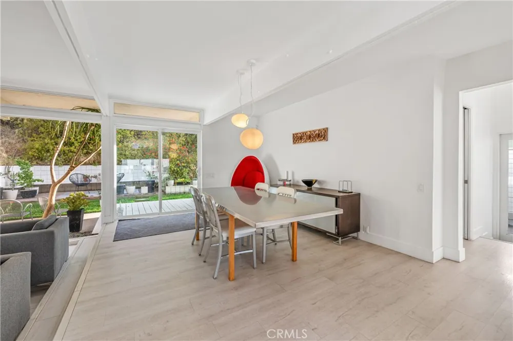 17042 Lisette Granada Hills, CA 91344