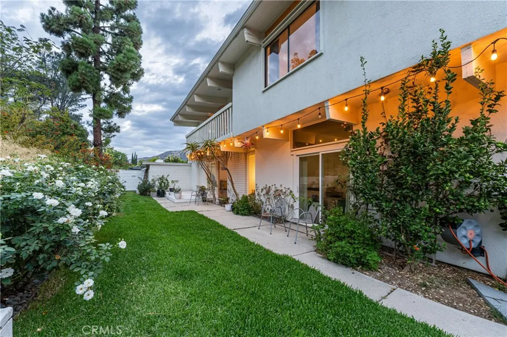 17042 Lisette Granada Hills, CA 91344