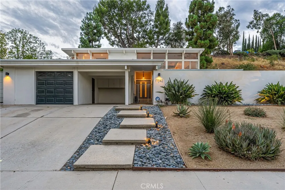 17042 Lisette Granada Hills, CA 91344