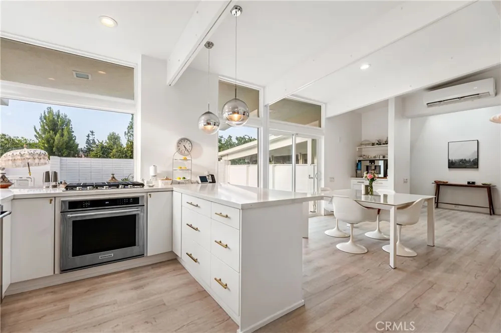 17042 Lisette Granada Hills, CA 91344