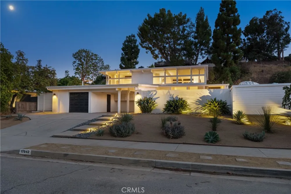 17042 Lisette Granada Hills, CA 91344