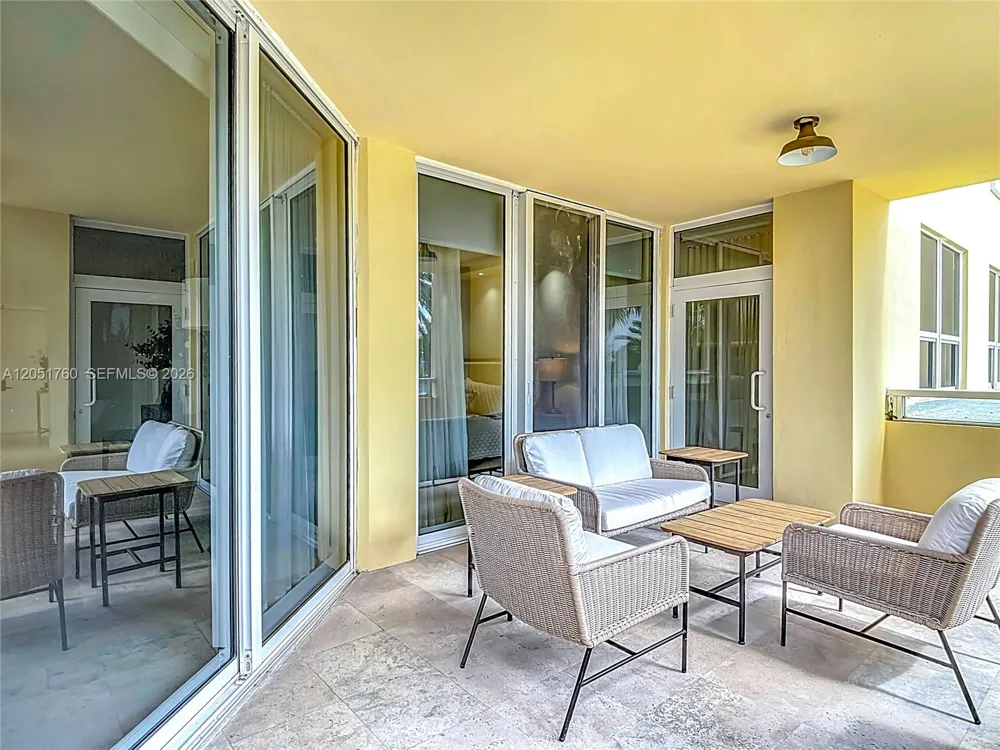 445 Grand Bay Dr #418 Key Biscayne, FL 33149