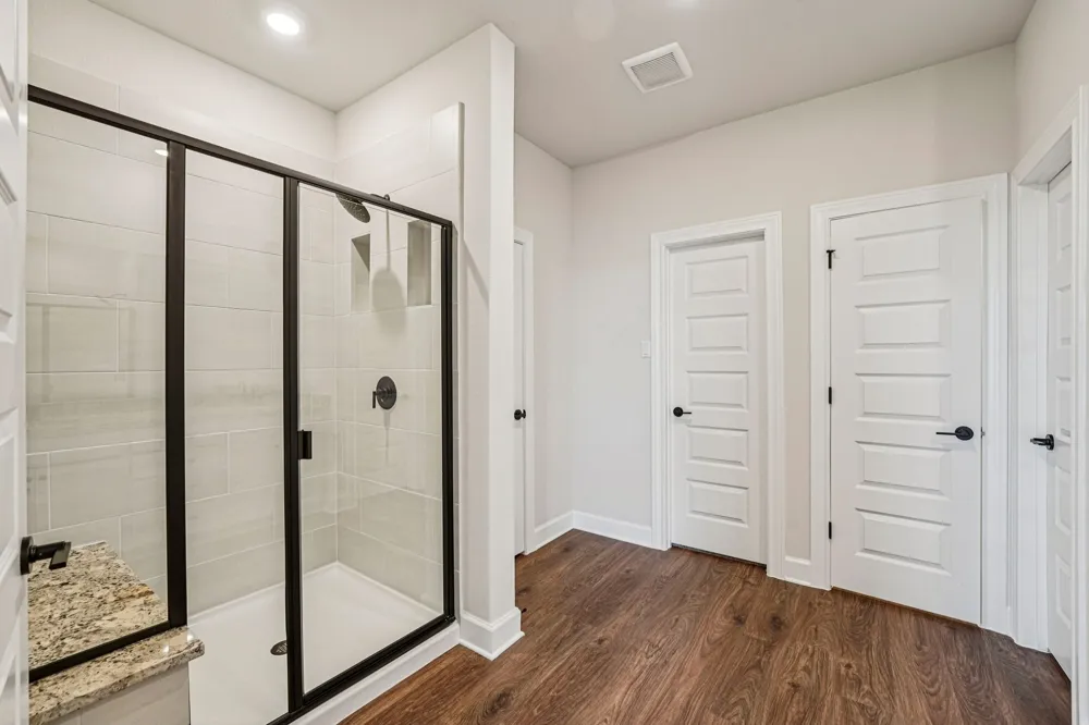 517 W Luna Blue Lane Jarrell, TX 76537
