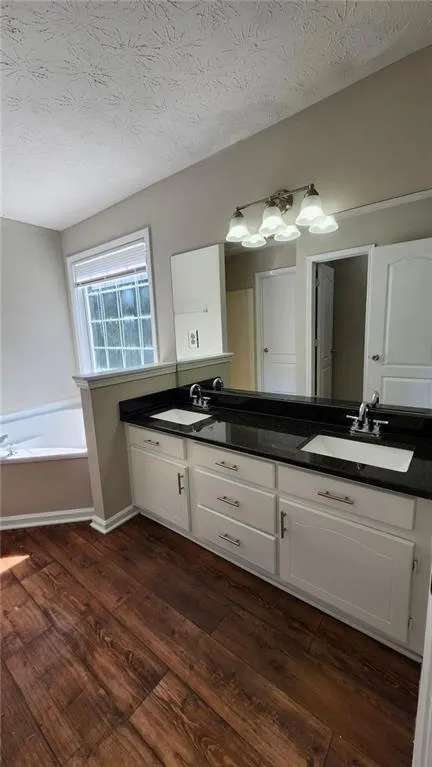 3049 Winding Grove Drive Lithonia, GA 30038