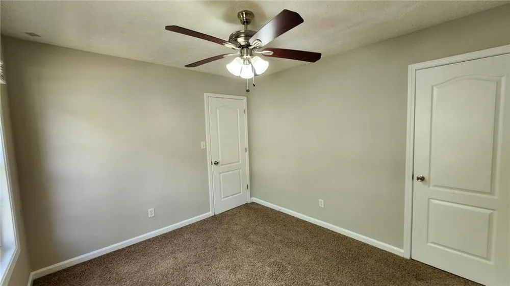 3049 Winding Grove Drive Lithonia, GA 30038