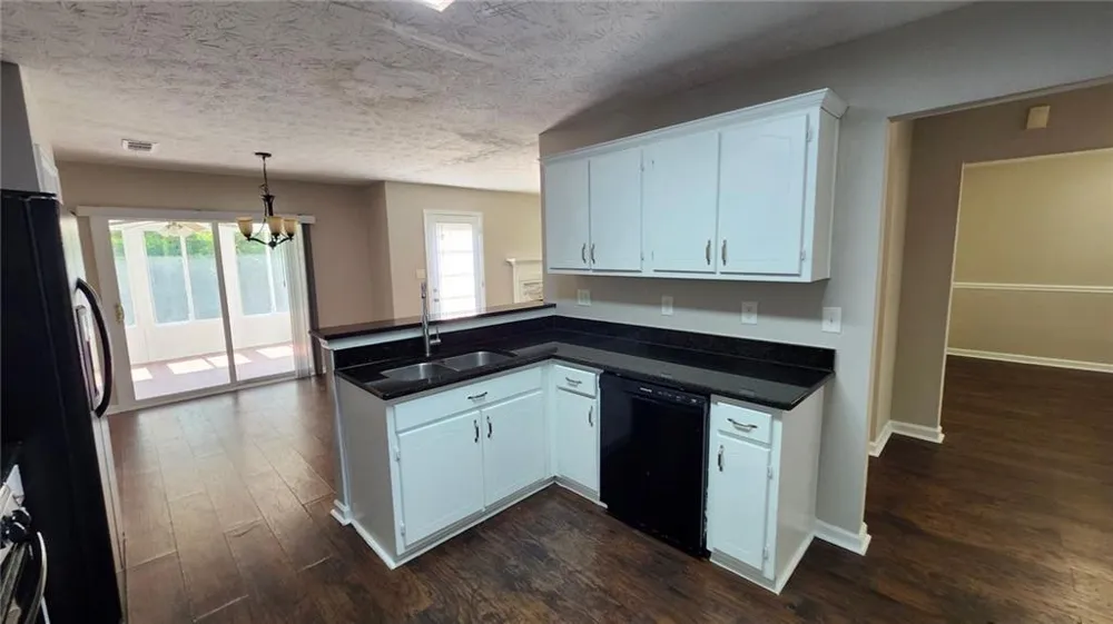 3049 Winding Grove Drive Lithonia, GA 30038