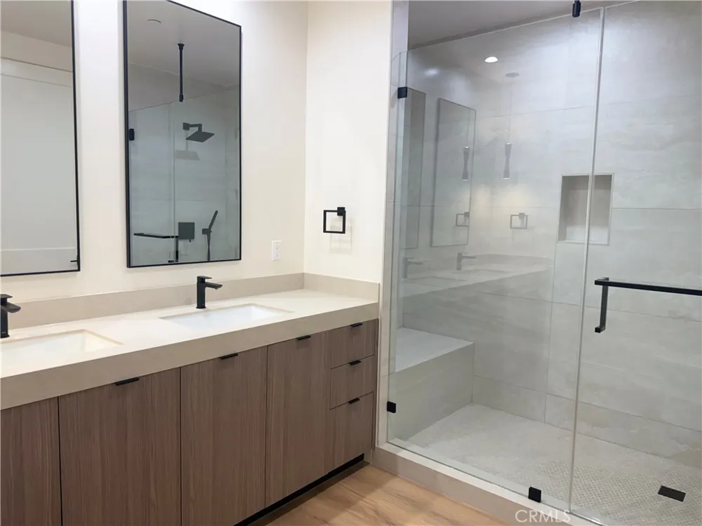 4121 Lafayette Place #A Culver City, CA 90232