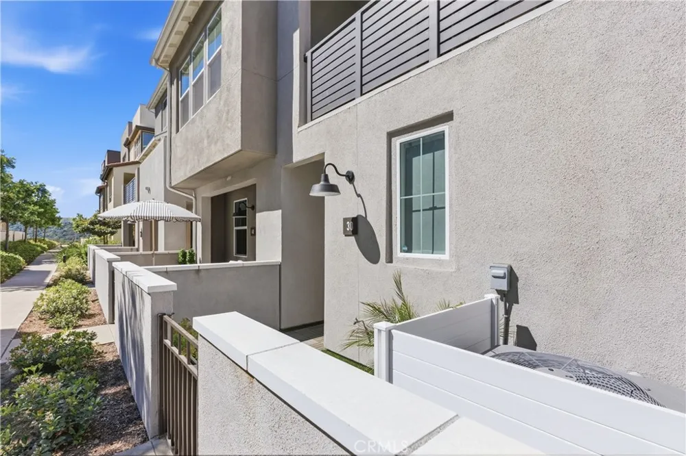 30 Wisteria Rancho Mission Viejo, CA 92694