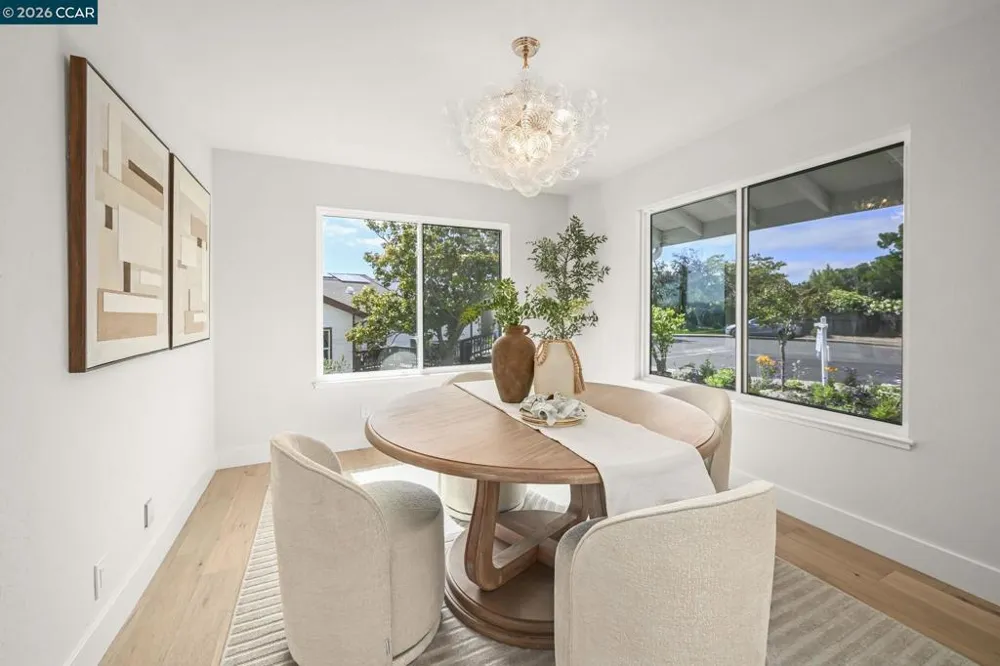 37 Corte Pinon Court Moraga, CA 94556