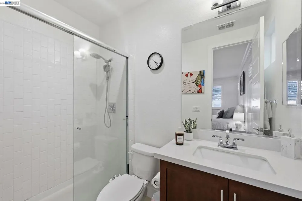 7240 Carneros Ln Dublin, CA 94568