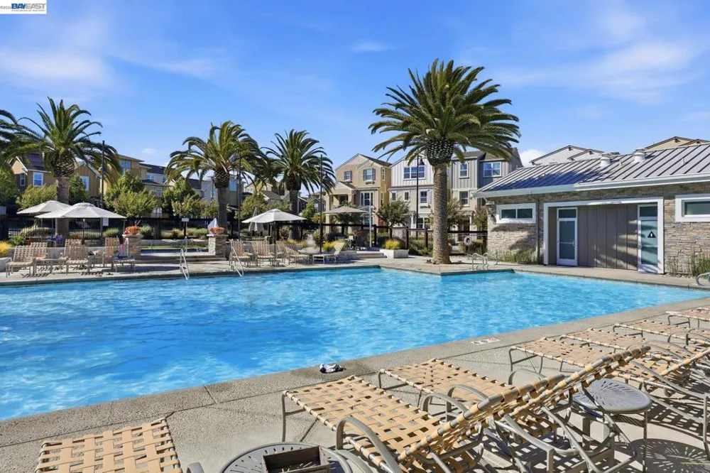 7240 Carneros Ln Dublin, CA 94568