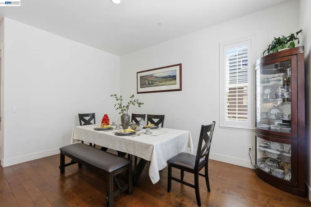 7240 Carneros Ln Dublin, CA 94568