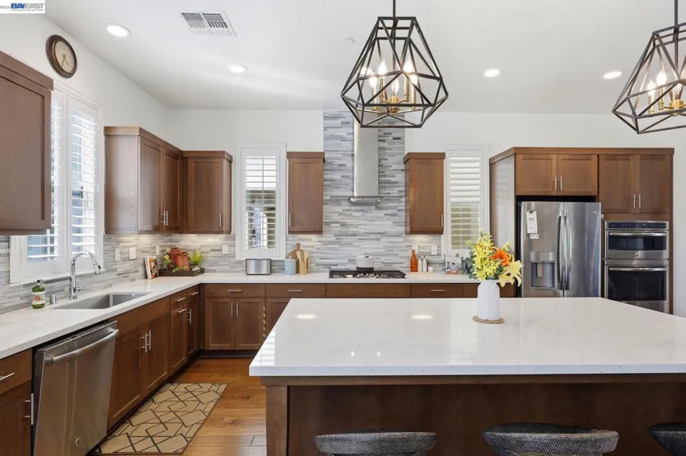 7240 Carneros Ln Dublin, CA 94568