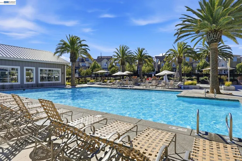 7240 Carneros Ln Dublin, CA 94568