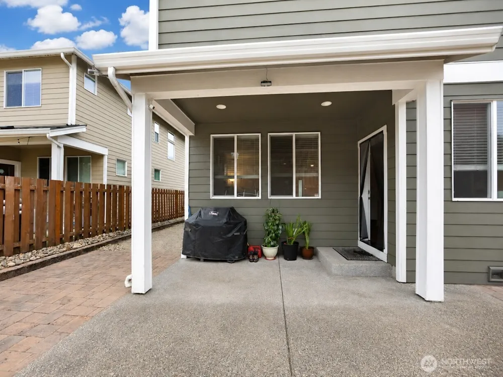 4960 S 325th Court Auburn, WA 98001
