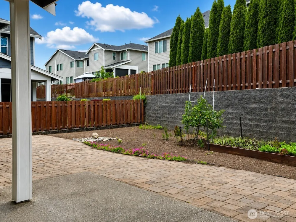 4960 S 325th Court Auburn, WA 98001