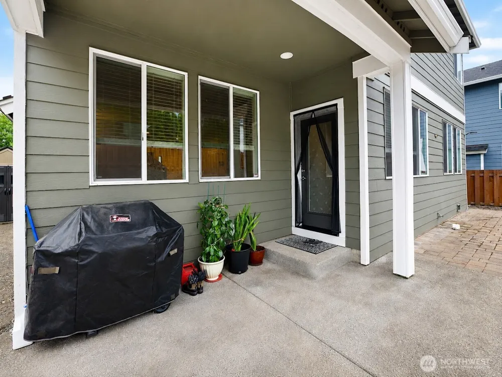4960 S 325th Court Auburn, WA 98001