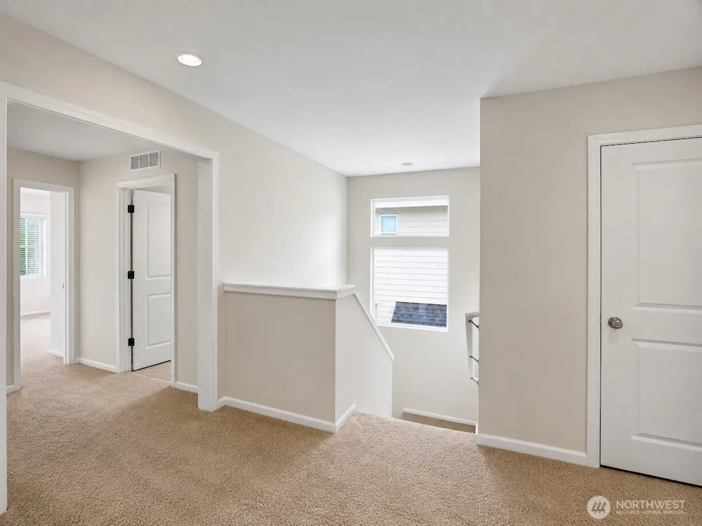 4960 S 325th Court Auburn, WA 98001