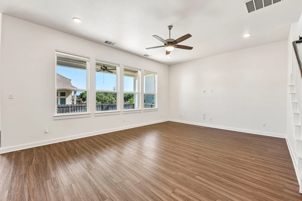 1209 Willie Ranch Way Leander, TX 78641