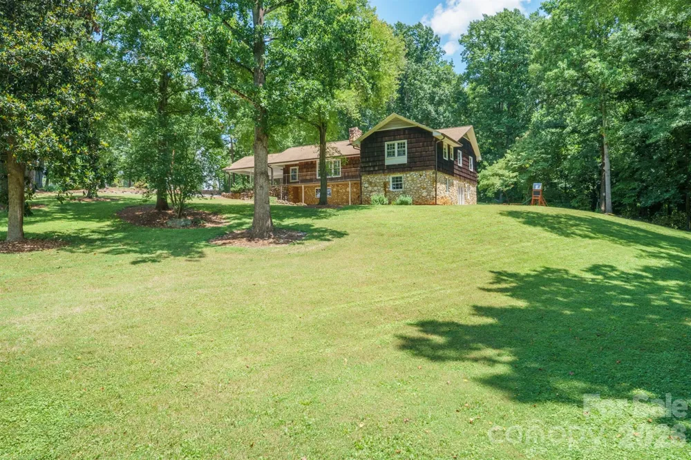229 Rocky Lane Lincolnton, NC 28092
