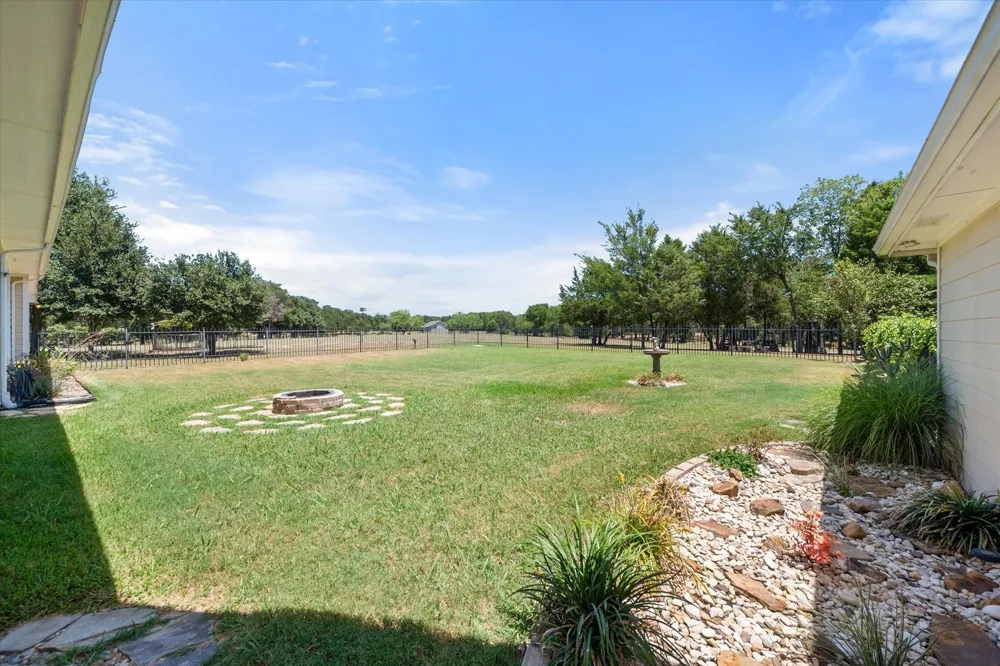 276 Jackson Circle Kerens, TX 75144