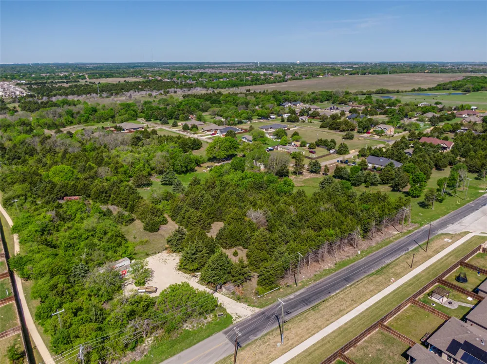 1460 S Uhl Road Glenn Heights, TX 75154