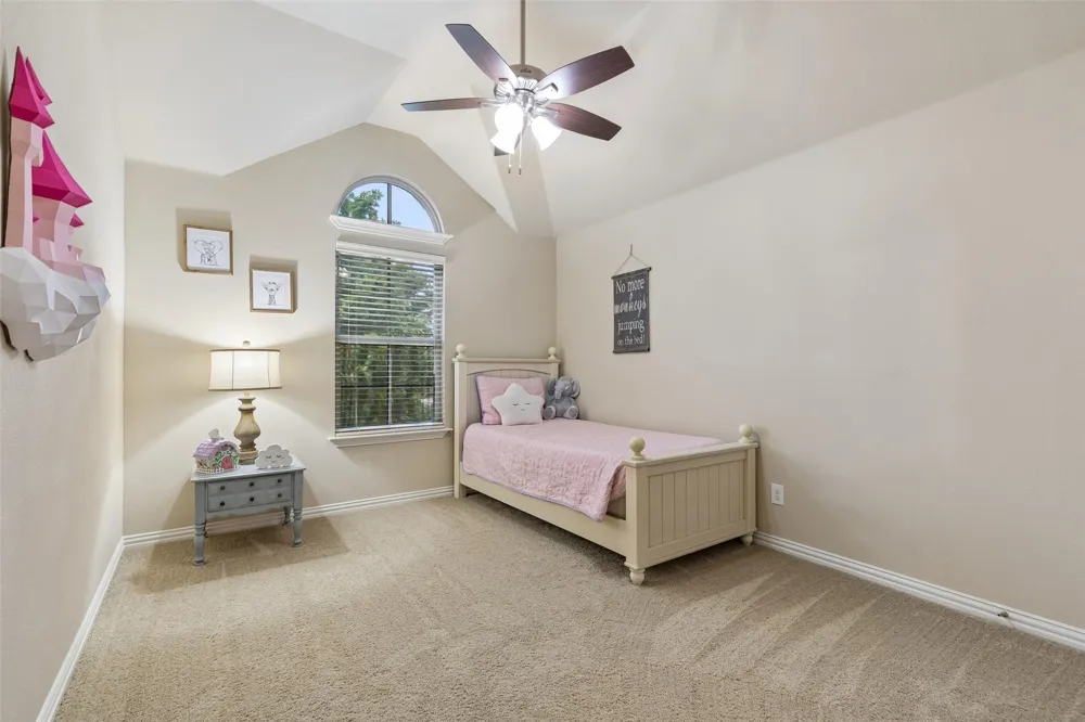 6844 San Luis Trail Fort Worth, TX 76131