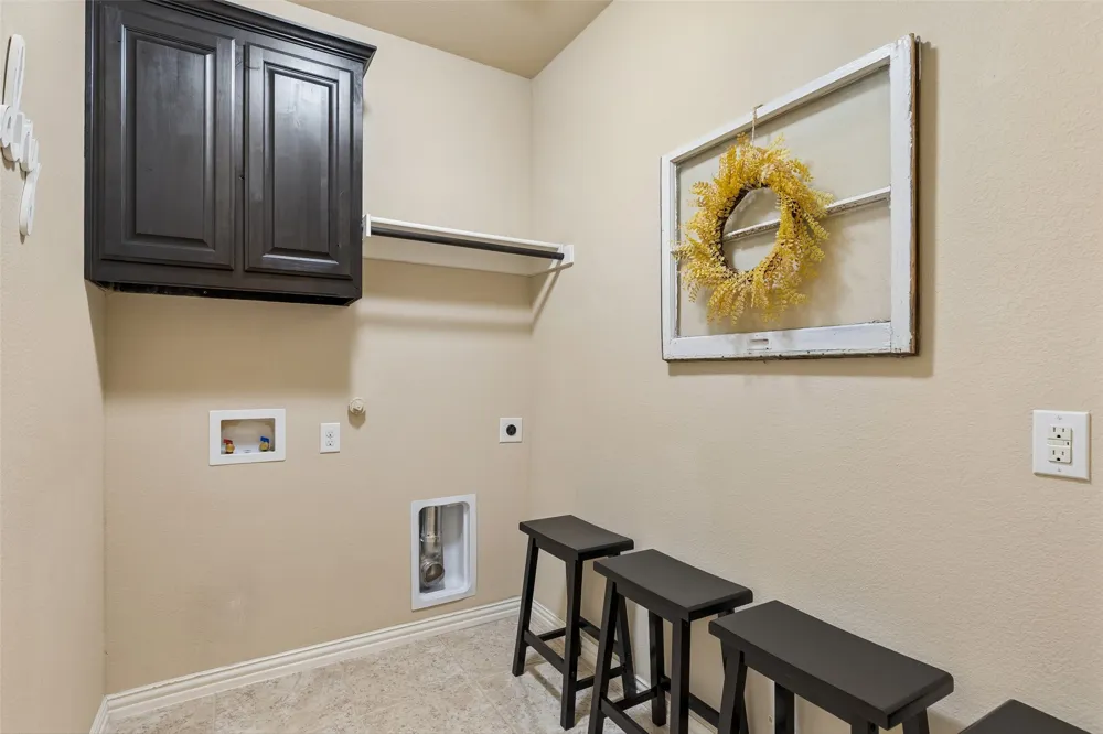 6844 San Luis Trail Fort Worth, TX 76131