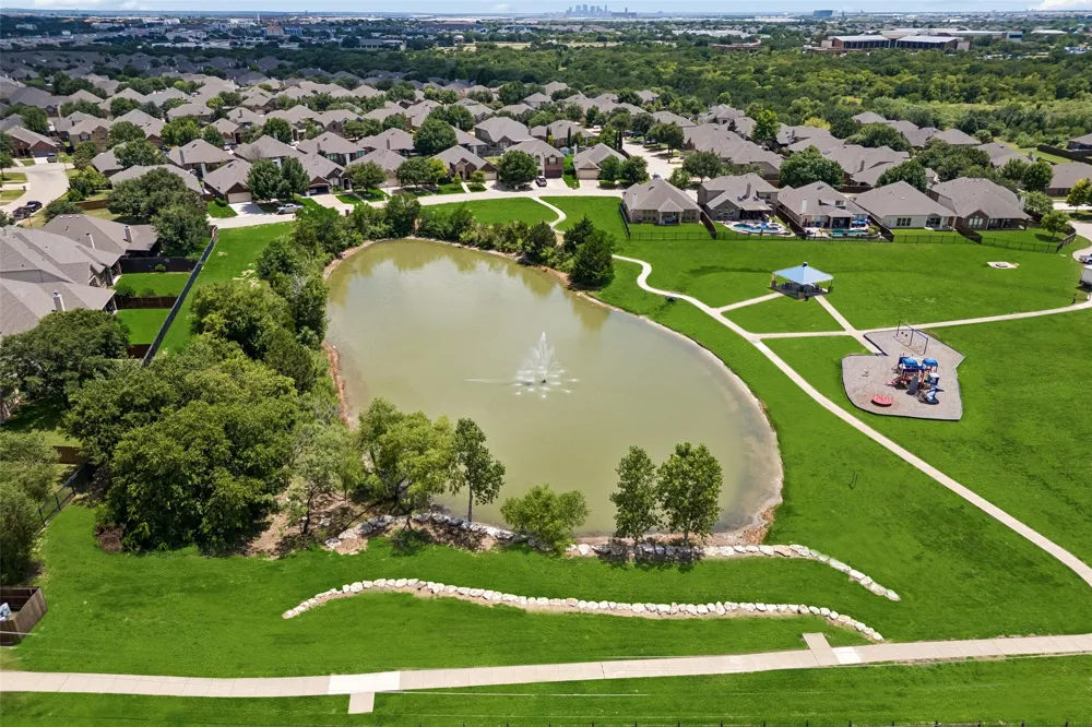 6844 San Luis Trail Fort Worth, TX 76131