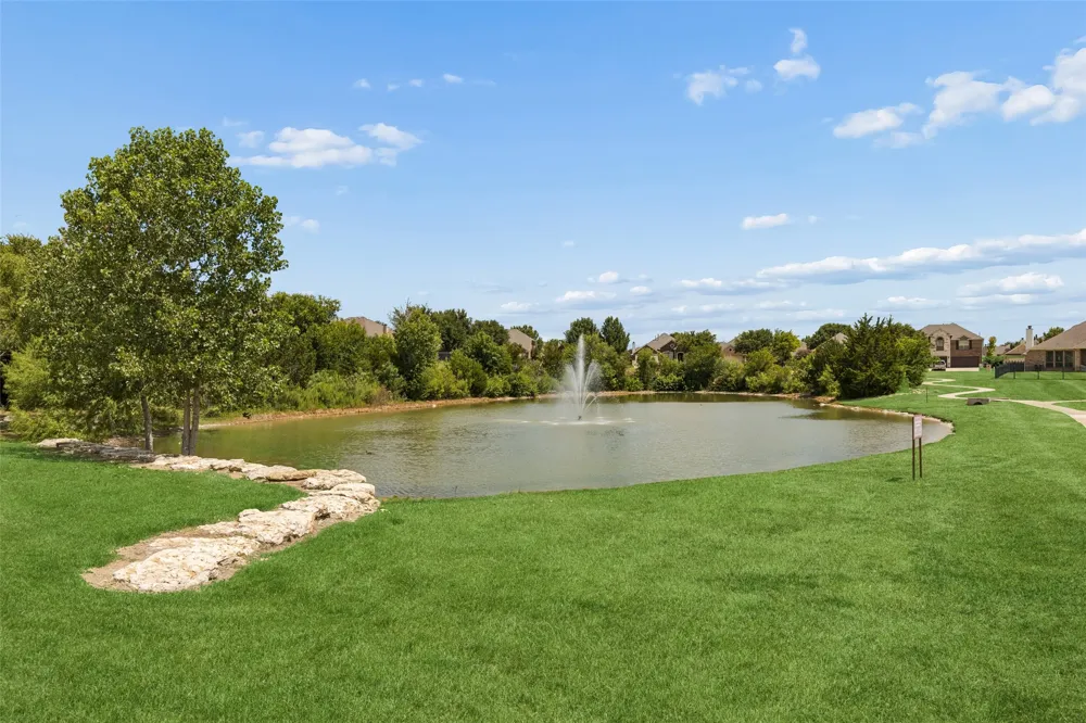 6844 San Luis Trail Fort Worth, TX 76131