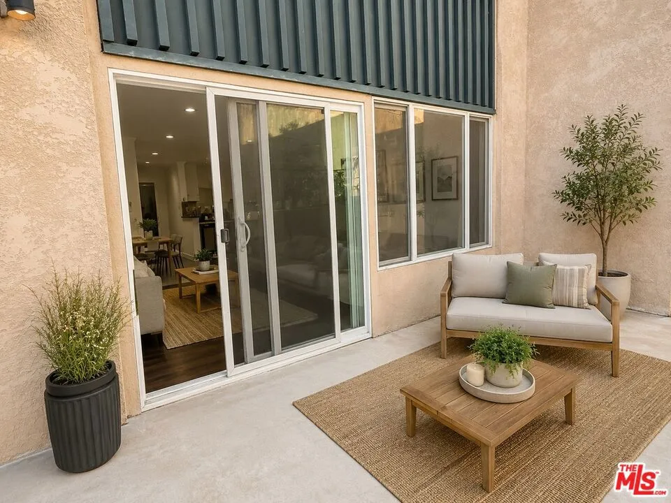 5651 Windsor Way #105 Culver City, CA 90230