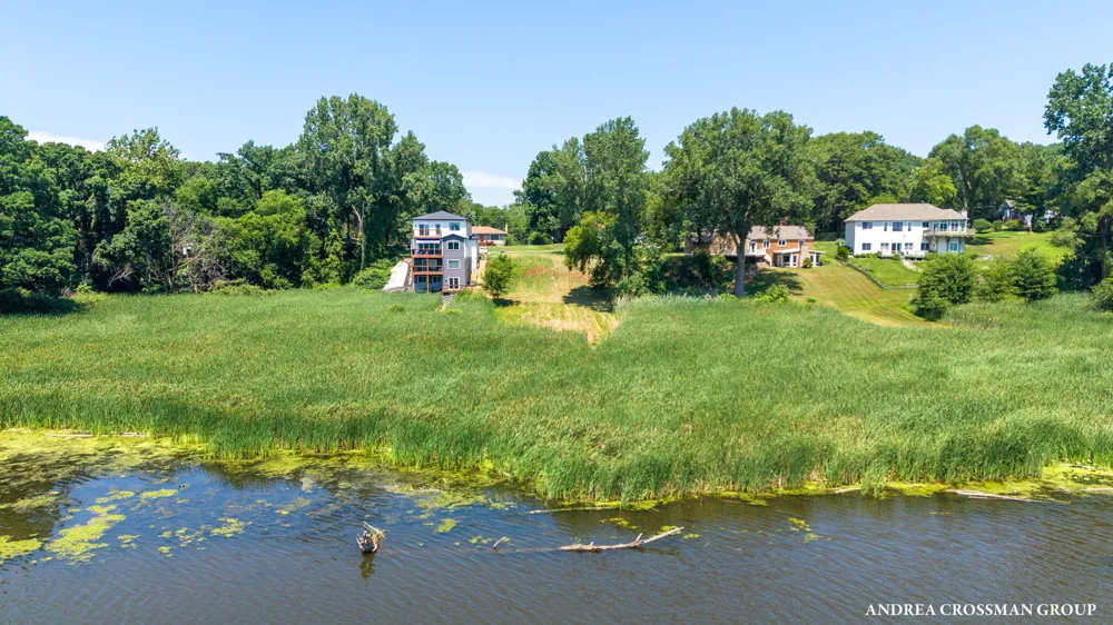 River Hills Drive Holland, MI 49424